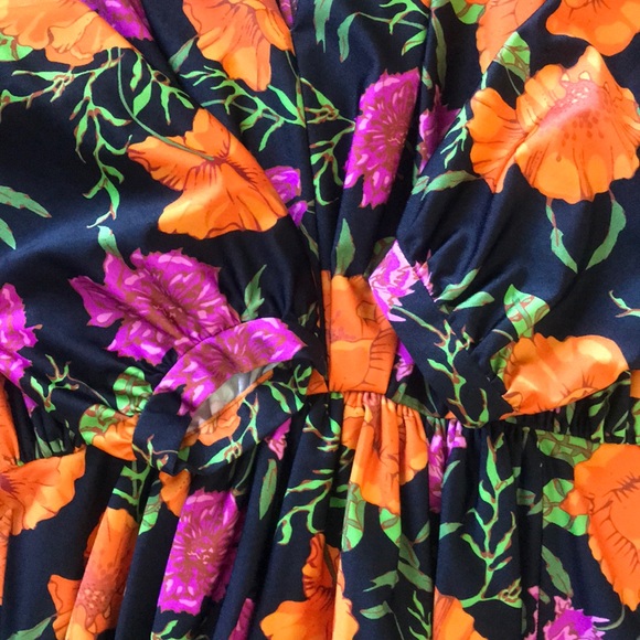 BALENCIAGA Floral Asymmetrical Hem Pleated Bunched Waist Mini Dress - Picture 8 of 9